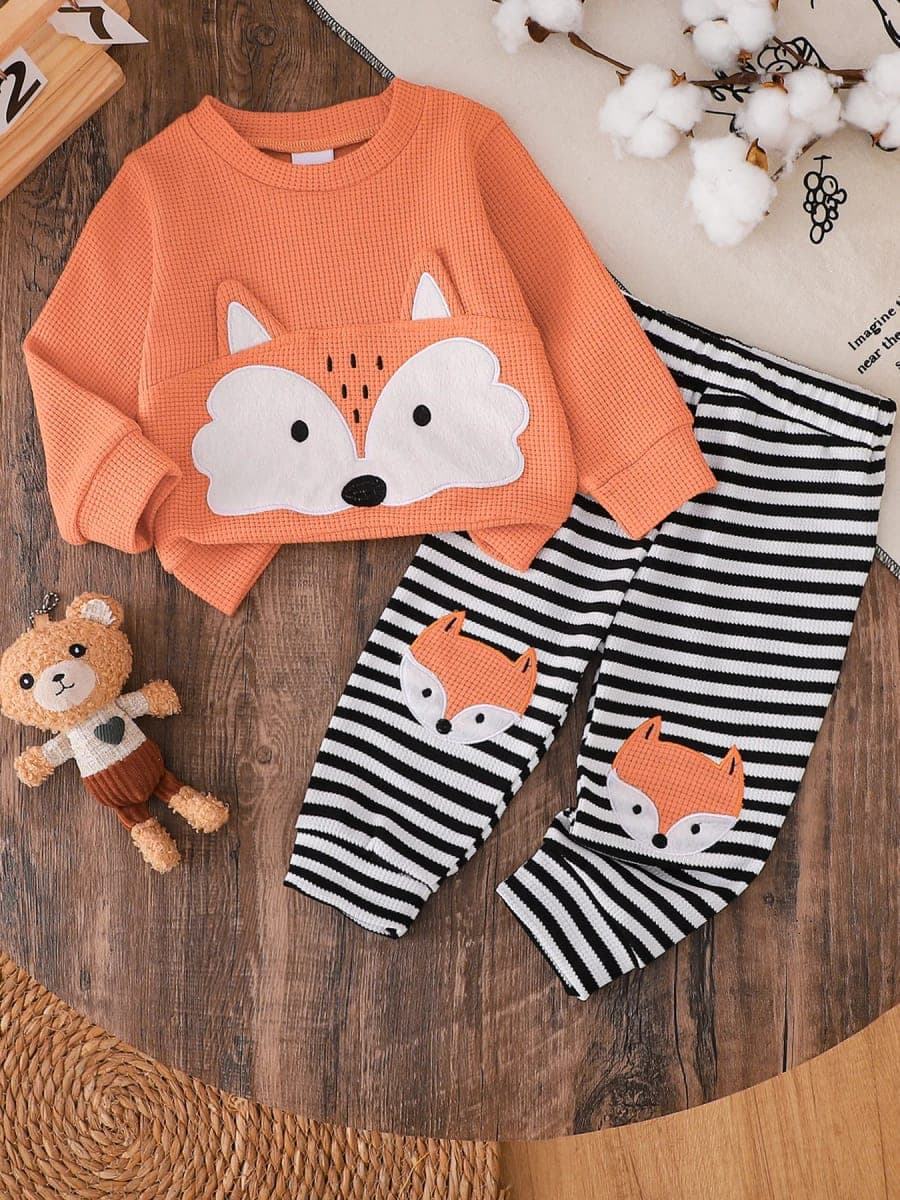 Conjunto Casual de Outono Bebê: Moletom Tricô Raposa Fofa e Calça Listrada Preto e Branco para Recém-Nascido
