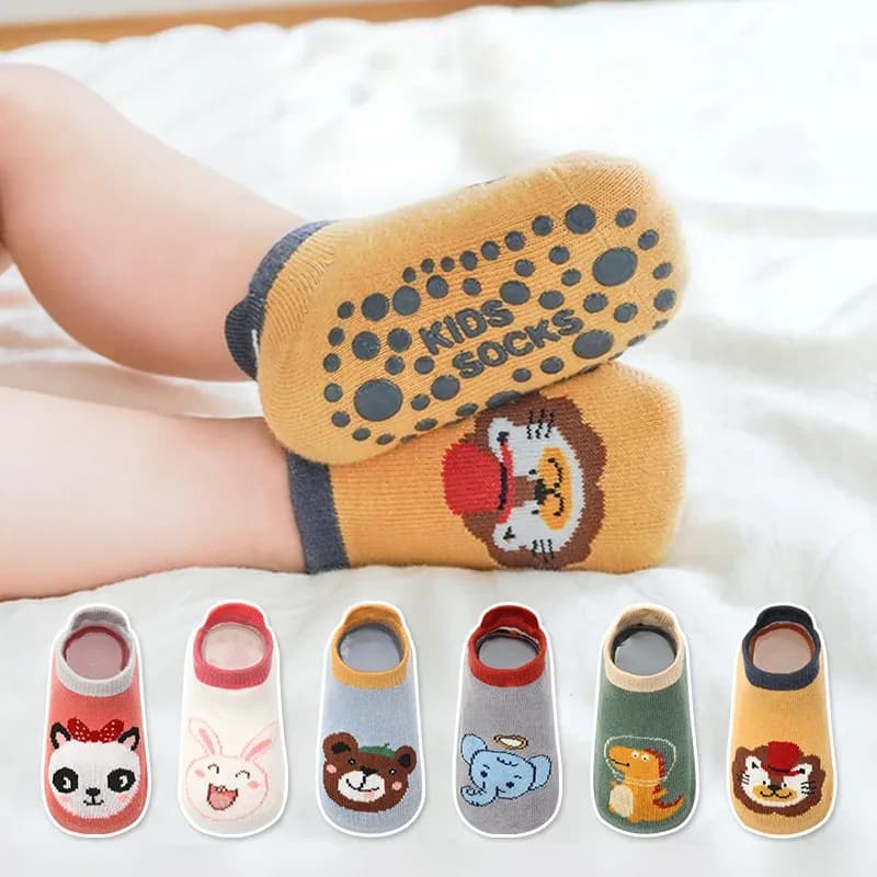 Kit 6 Pares Meias Infantis Antiderrapantes TinySteps Bichinhos Algodão Conforto e Segurança