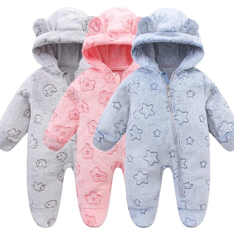 Macacão de Bebê TinySteps em Flanela Macia com Capuz | Conforto e Fofura para Outono Inverno 0-12m